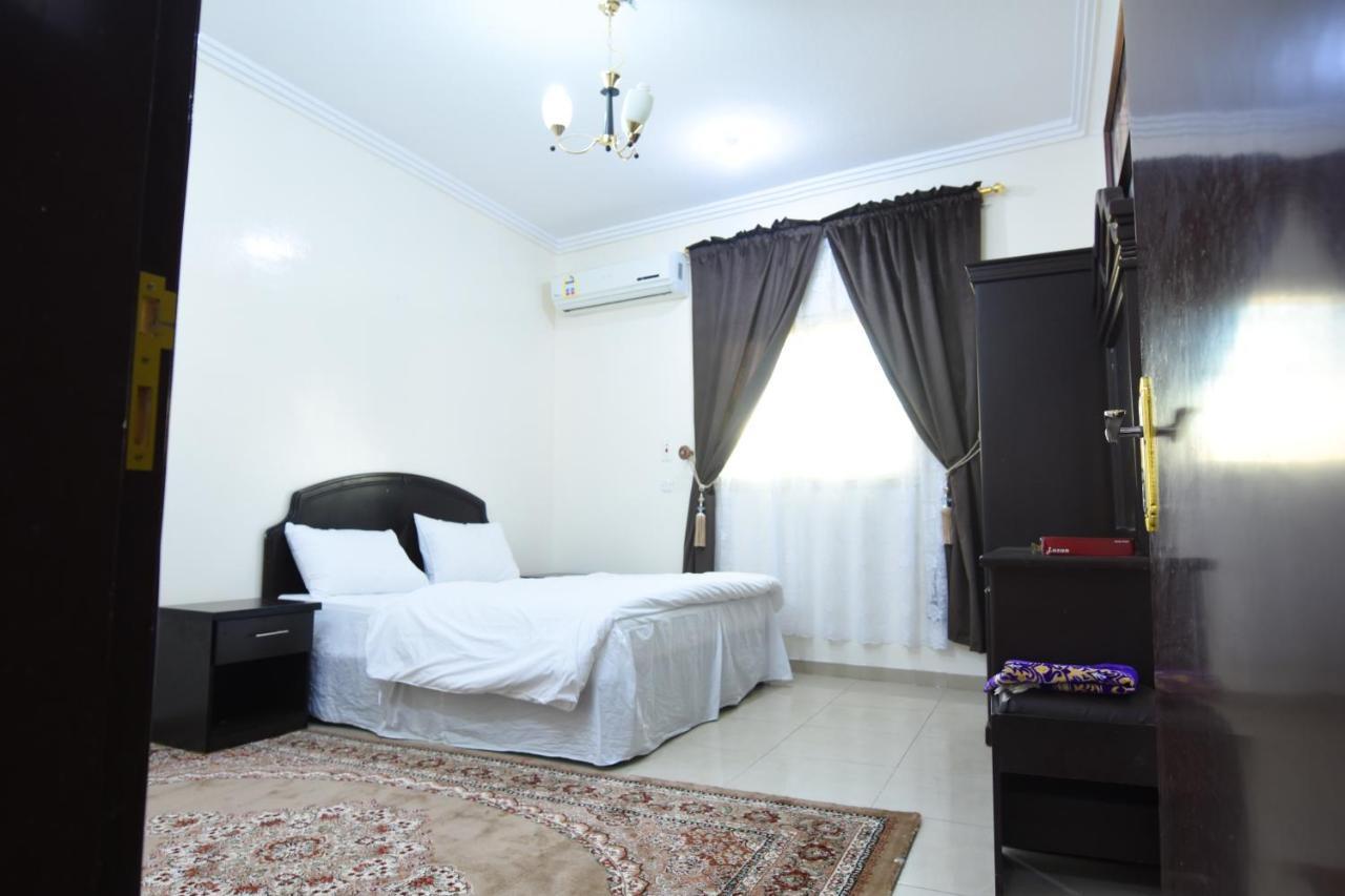 Al Eairy Apartments - Hail 3 Buitenkant foto