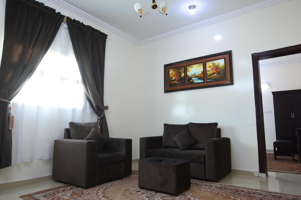 Al Eairy Apartments - Hail 3 Buitenkant foto
